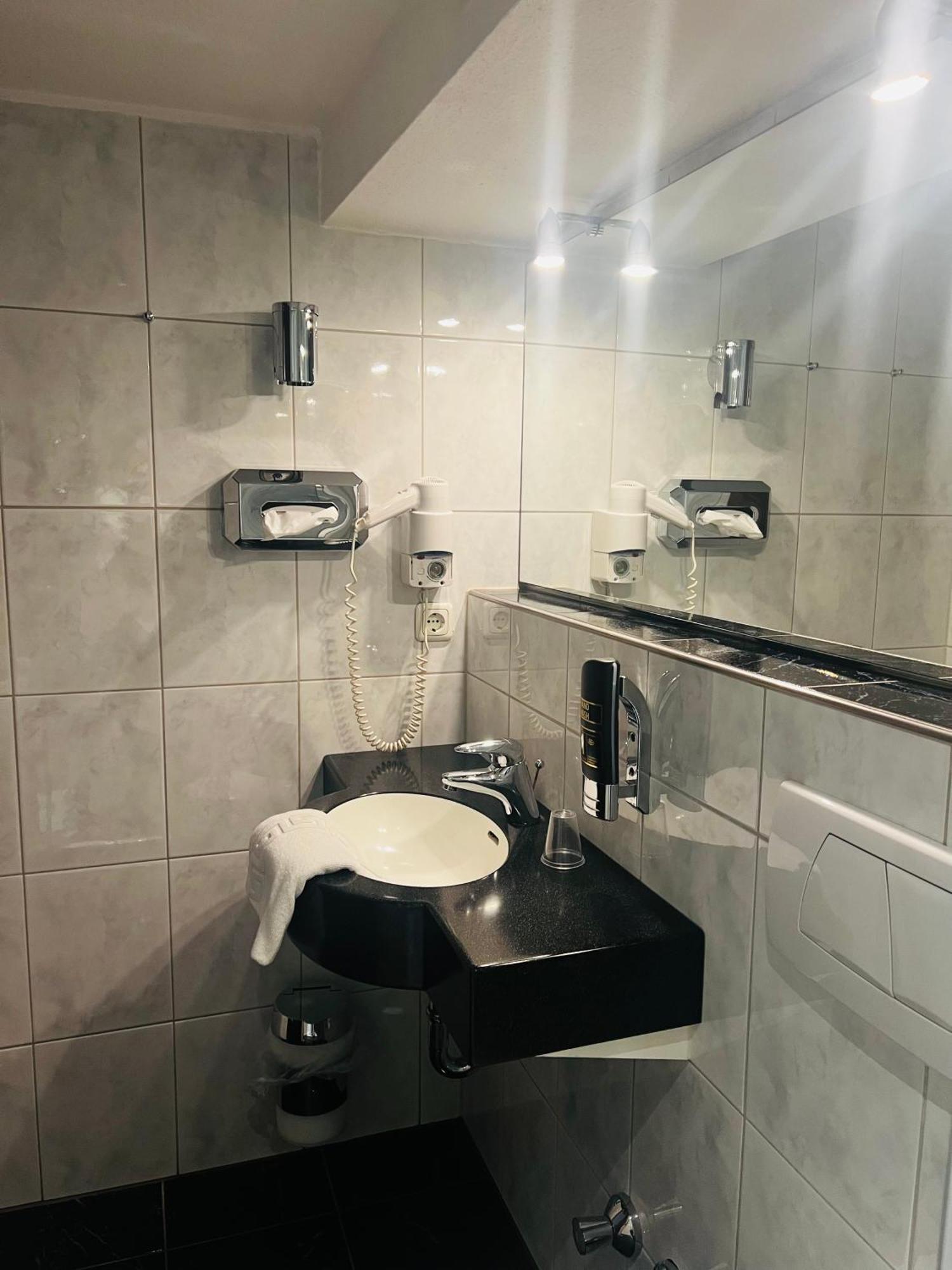 Hotel Am Malerwinkel Wertheim Εξωτερικό φωτογραφία