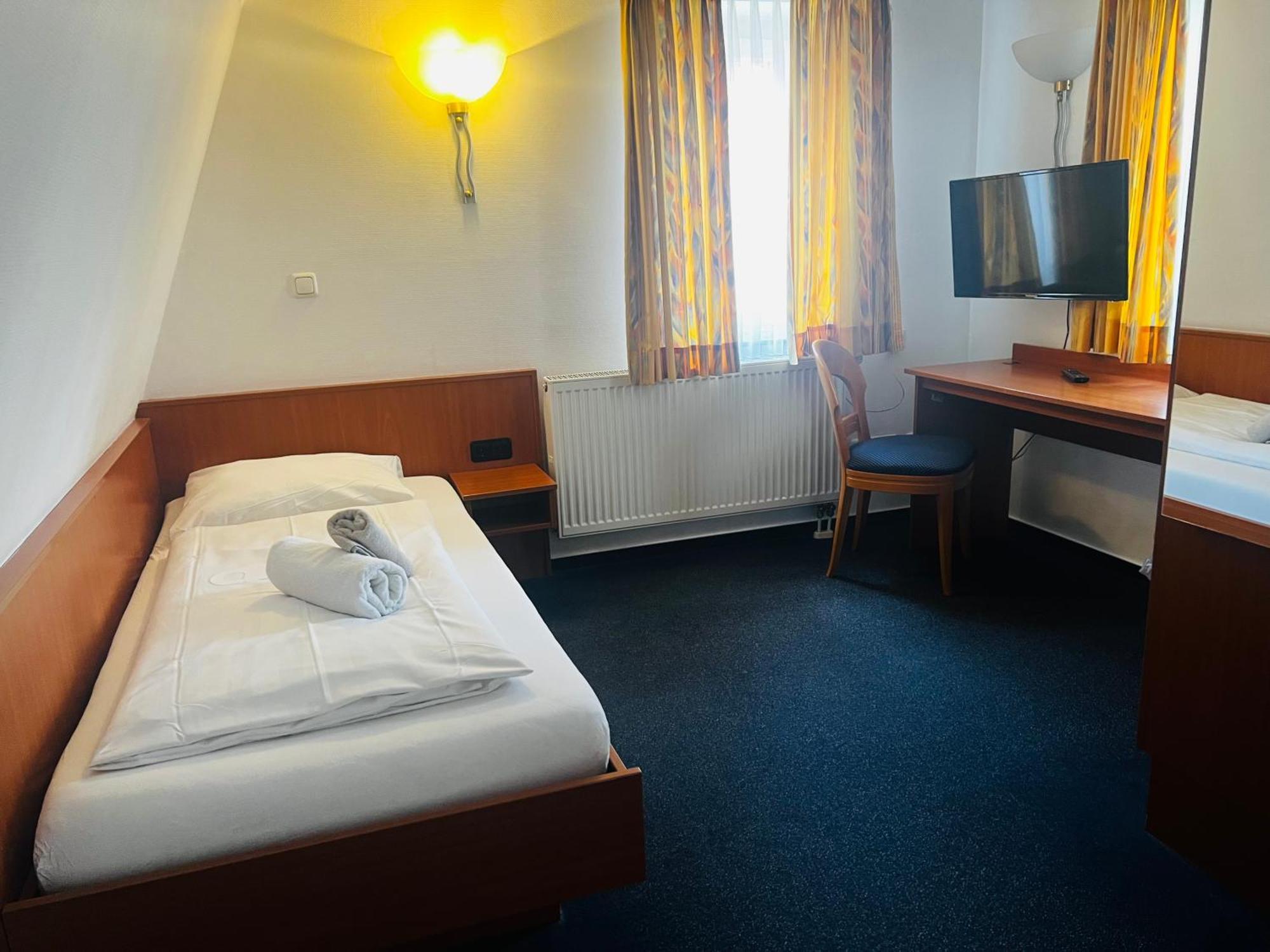Hotel Am Malerwinkel Wertheim Εξωτερικό φωτογραφία