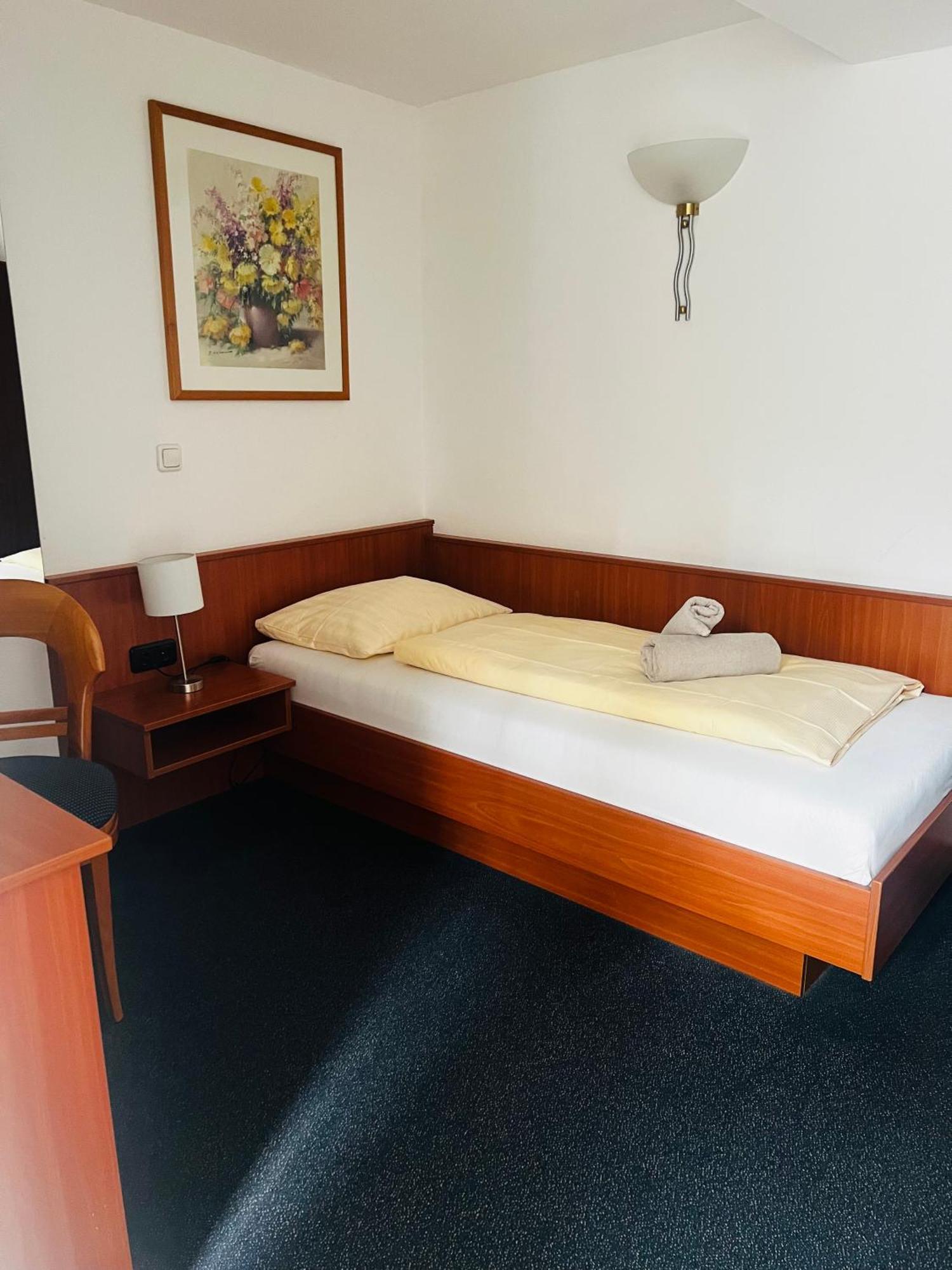 Hotel Am Malerwinkel Wertheim Εξωτερικό φωτογραφία